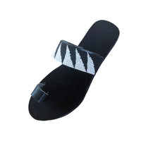 Hibiscus Tri Sandals in Black and White