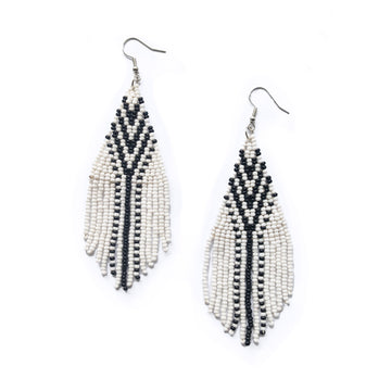 Point Beaded Tassel Earrings - Black